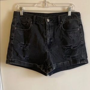 American Eagle Hi-Rise Mom Jean shorts